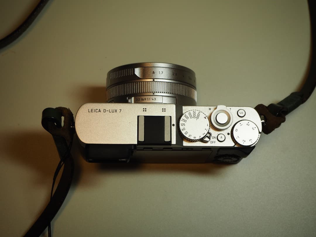 Leica ライカ D-Lux7 Dlux7シルバー おまけ有り