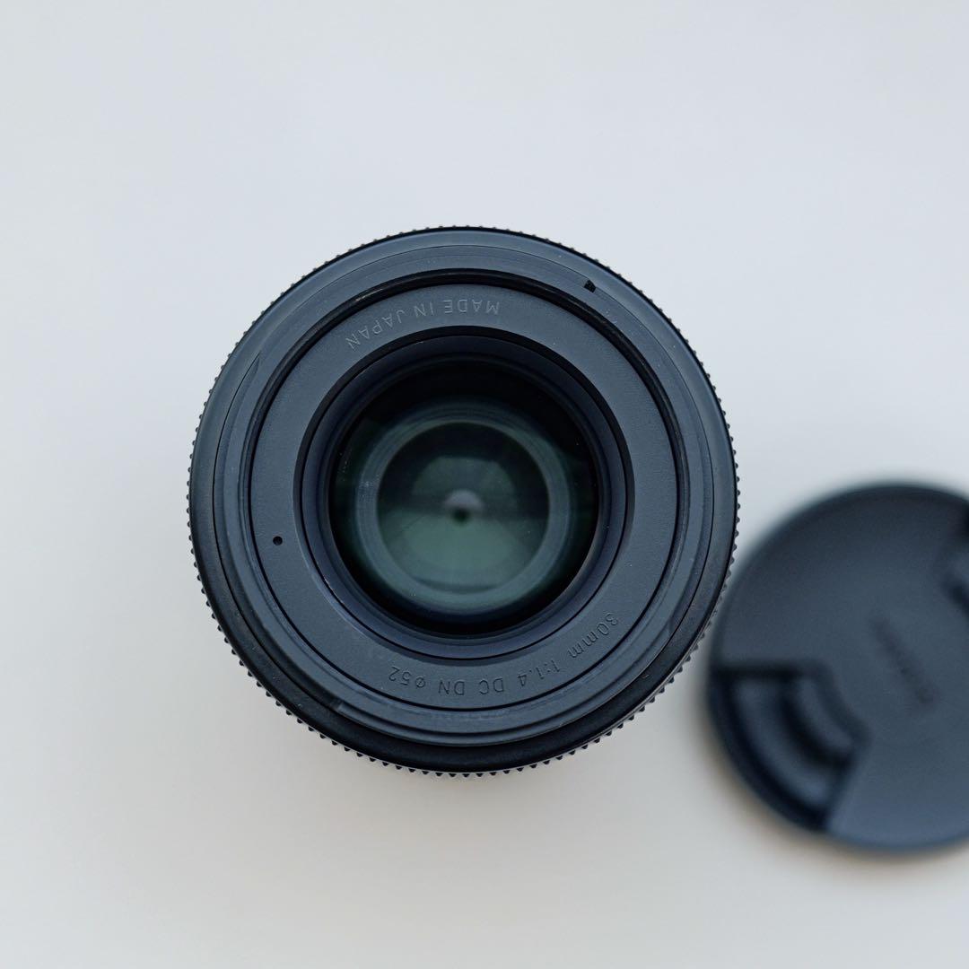 SIGMA 30mm f/1.4 Lマウント