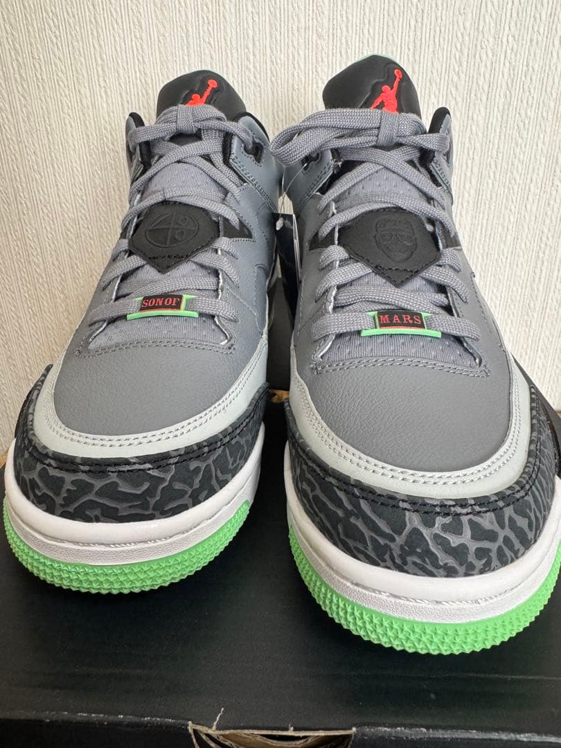 ジョーダン　sonoflow 580603031 27.5センチ　44番