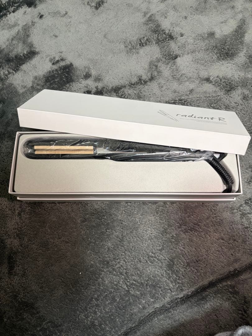 radiant R Silk pro iron ストレートヘアアイロン