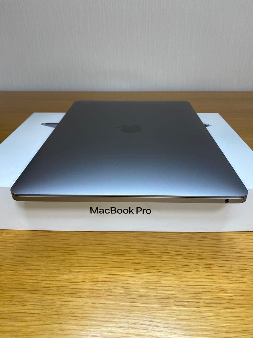 美品　MacBook Pro 2019 良好状態　MacBook本体