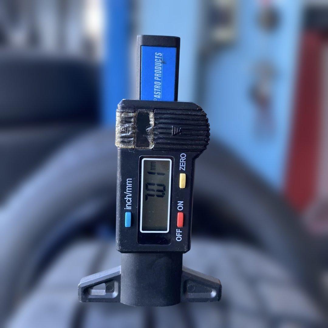 中古バリ溝‼️ヨコハマスタッドレスセット165/65R14 タンク、ルーミー