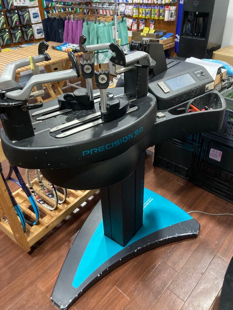 【新品！ラスト1本】YONEX V CORE 100 2026 G2