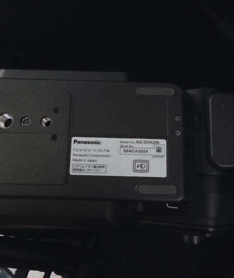 【数回のみ使用美品】＊ 業務用 ＊Panasonic ＊ AG-DVX200 ＊