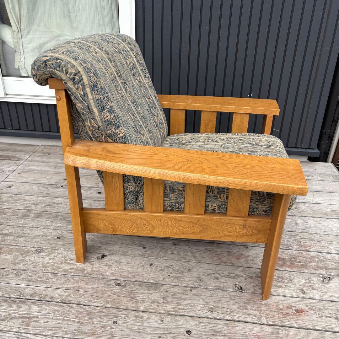 ② カリモク 木製アームチェア 1人掛けソファ 木製 北欧レトロ ファブリック