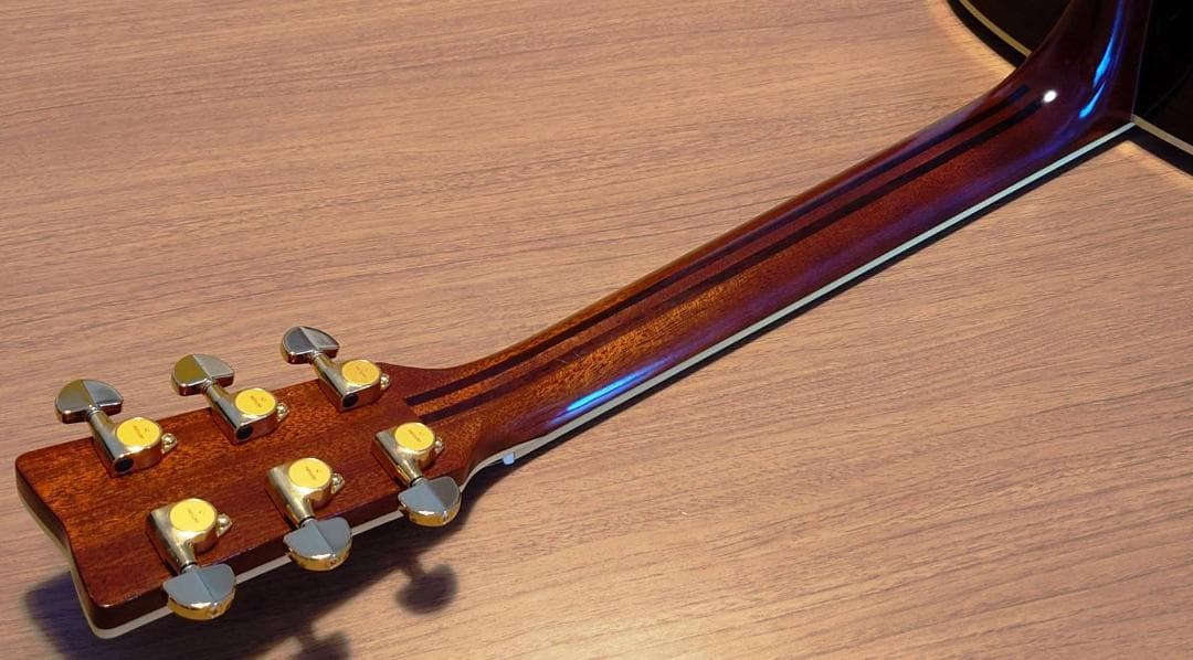 【YUKI.itzy0369】 ヤマハ　LL-TA エレアコ