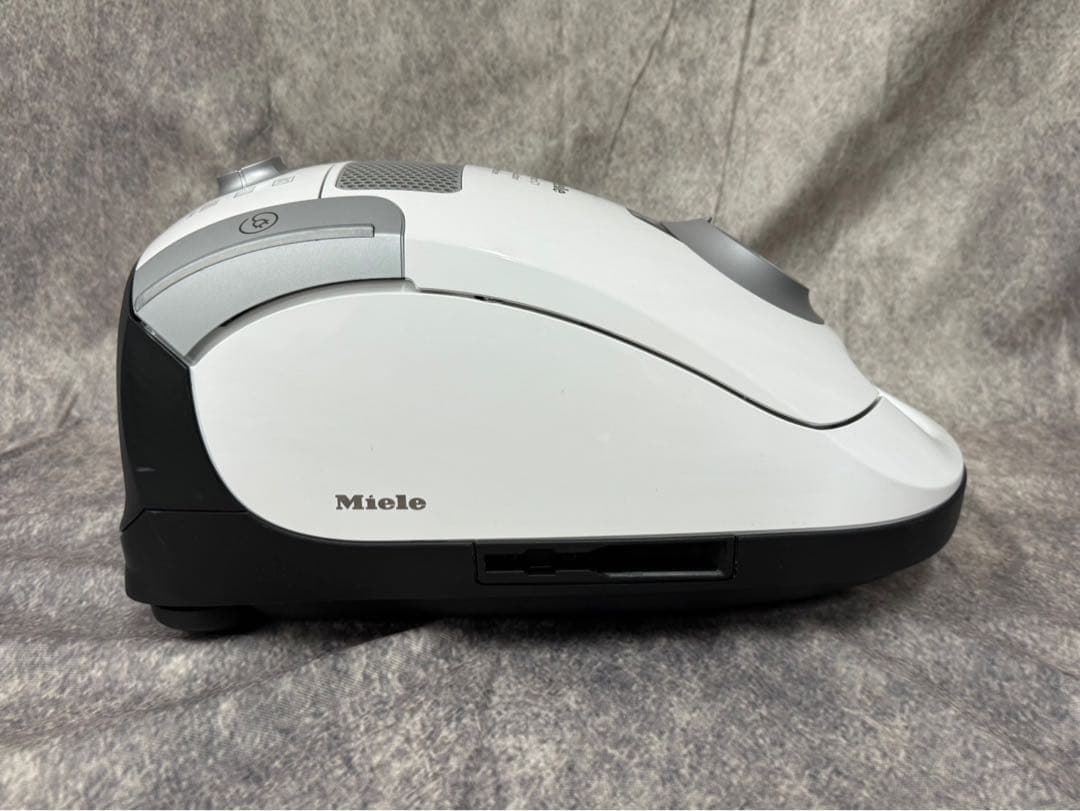 Miele ミーレ 掃除機 Compact C1 SCA03 白
