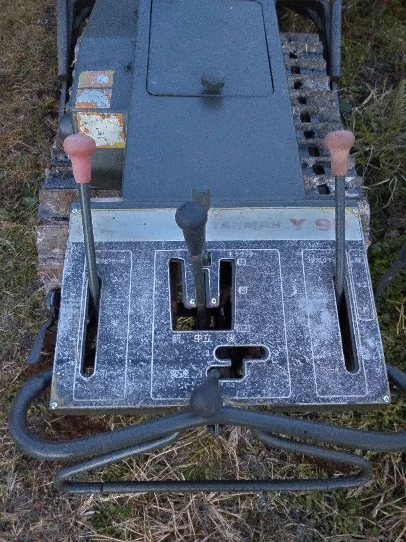 ヤンマー ブルドーザーY9D(ディーゼル) ユンボ トラクター 運搬車