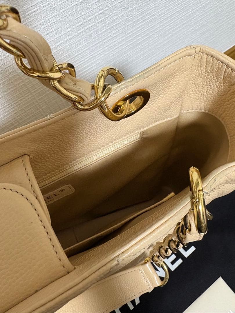 美品 シャネル マトラッセ チェーンショルダー キャビアスキン ベージュ