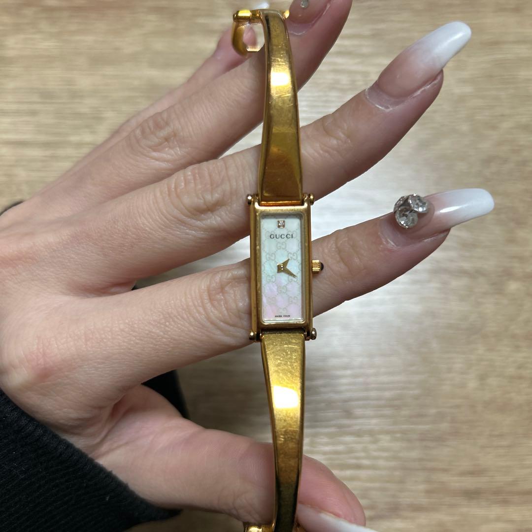 稼働品 GUCCI グッチ バングルウォッチ 1500L ゴールド