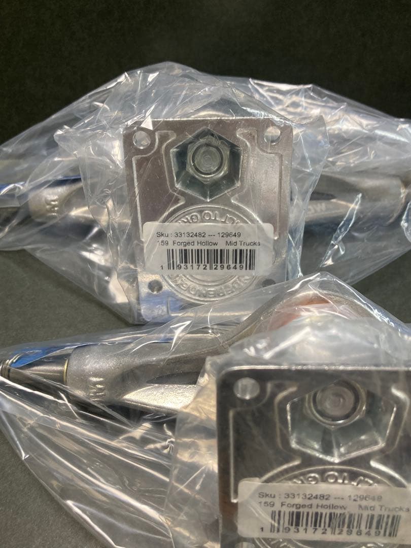 スケートボード INDEPENDEN 159 FORGED HOLLOW MID TRUCKS
