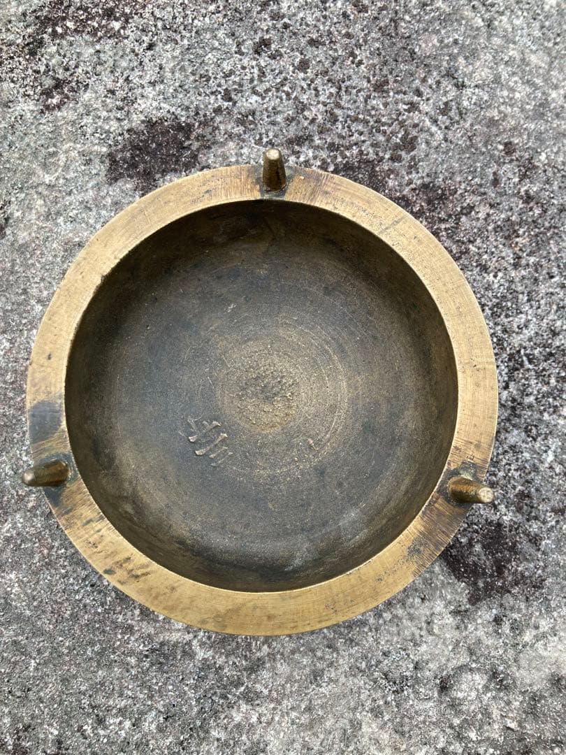 打楽器と棒　スティック　味わい深いヴィンテージ品　黒色　楽器職人さんの手仕事品