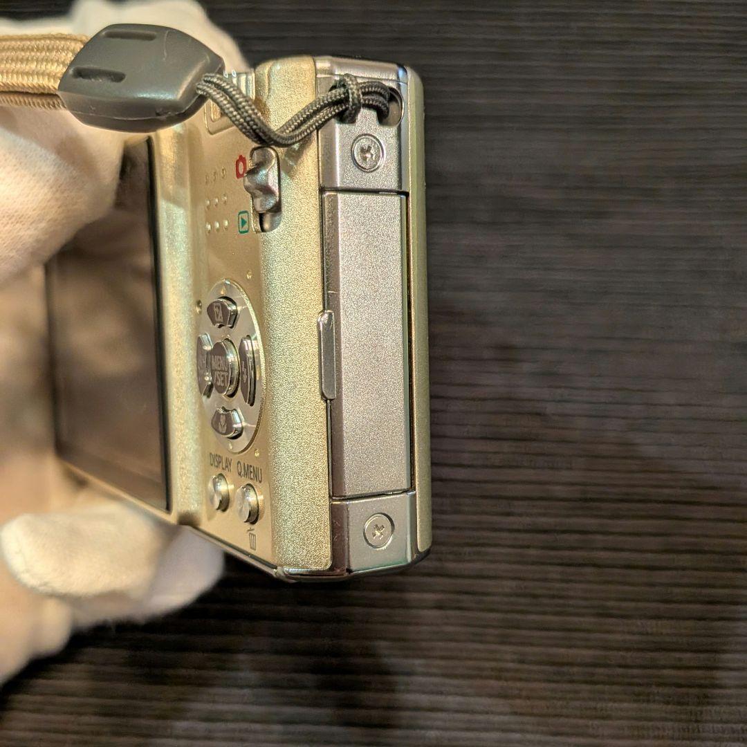 【美品】 Panasonic LUMIX DMC- FX35