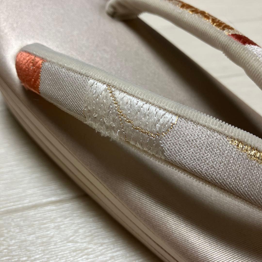 《美品》西陣織　草履バッグセット　厚底　金糸　刺繍　大きめバッグ