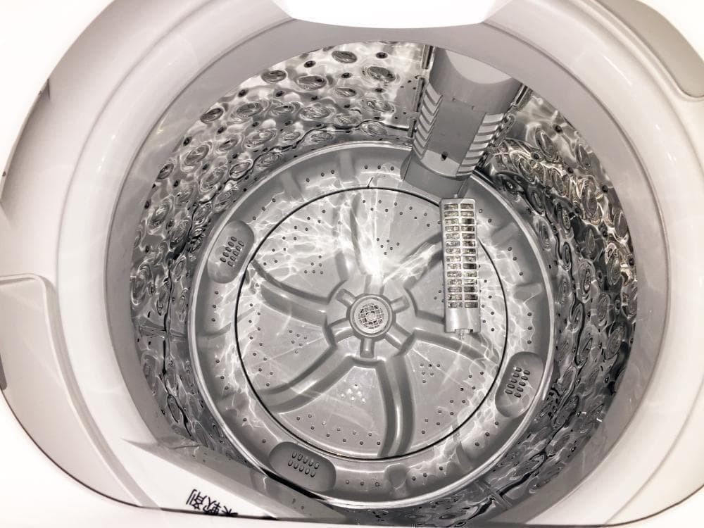 30日迄！送料無料★アイリスオーヤマ 5㎏ 洗濯機【IAW-T502EN】