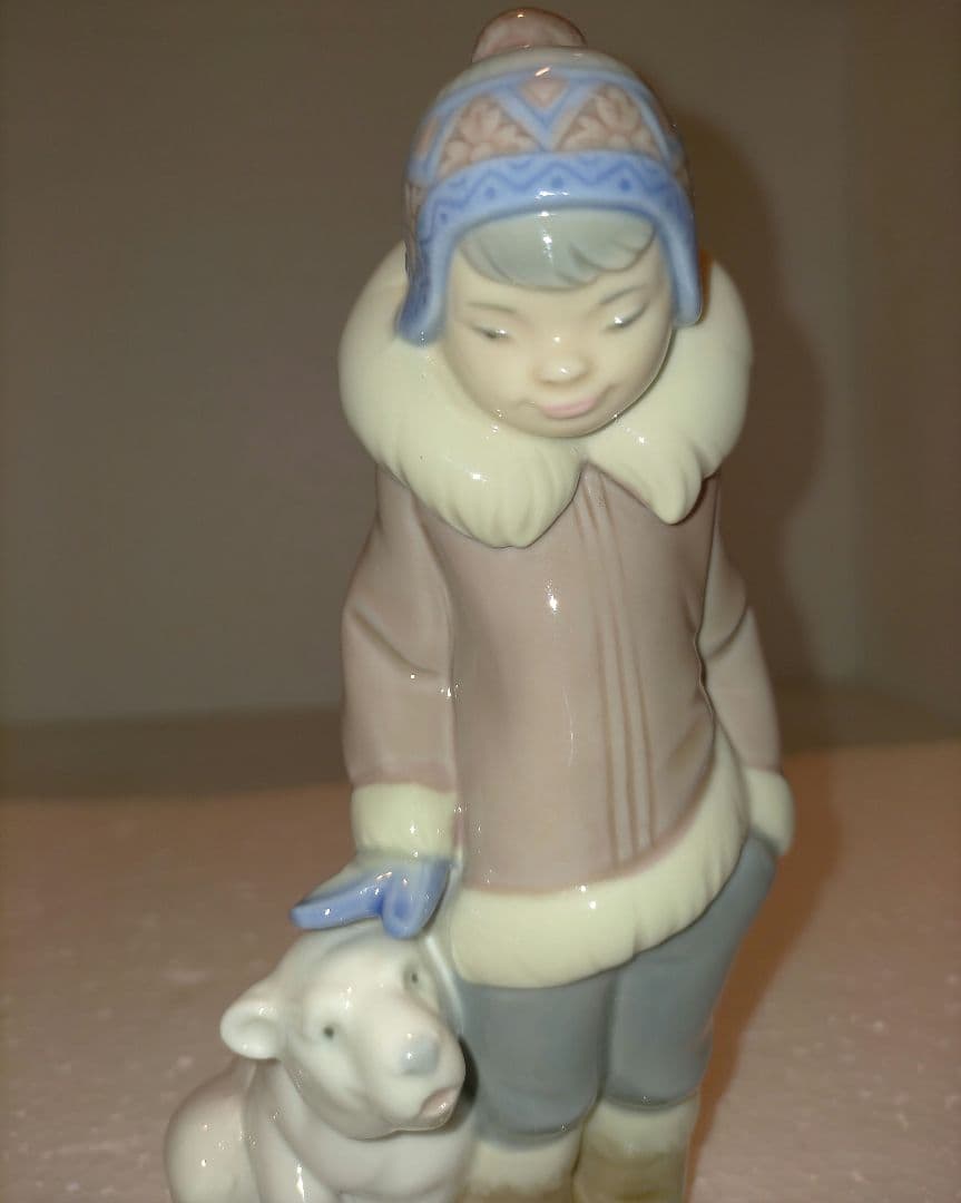 リヤドロ 　エスキモーライダース、エスキモーの少年と小熊、小熊とエスキモー3体