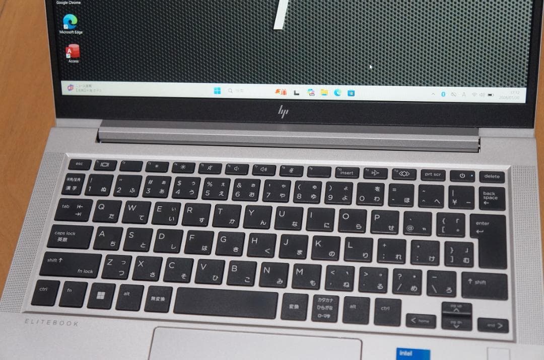 HP EliteBook G9 i5 16G 512G 13.3型 Office