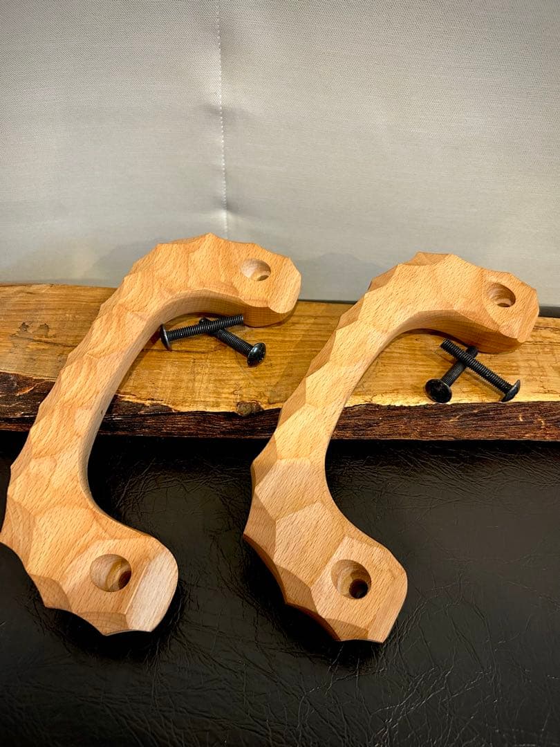 アシストグリップ　51本目！！名栗加工　超絶極上激渋品　ハイエース　2本セット