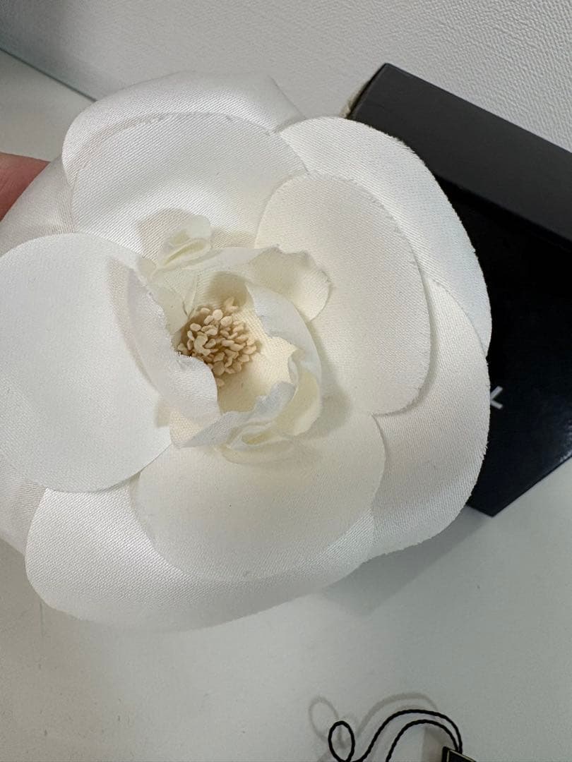 CHANEL カメリア　コサージュ　白　卒業式
