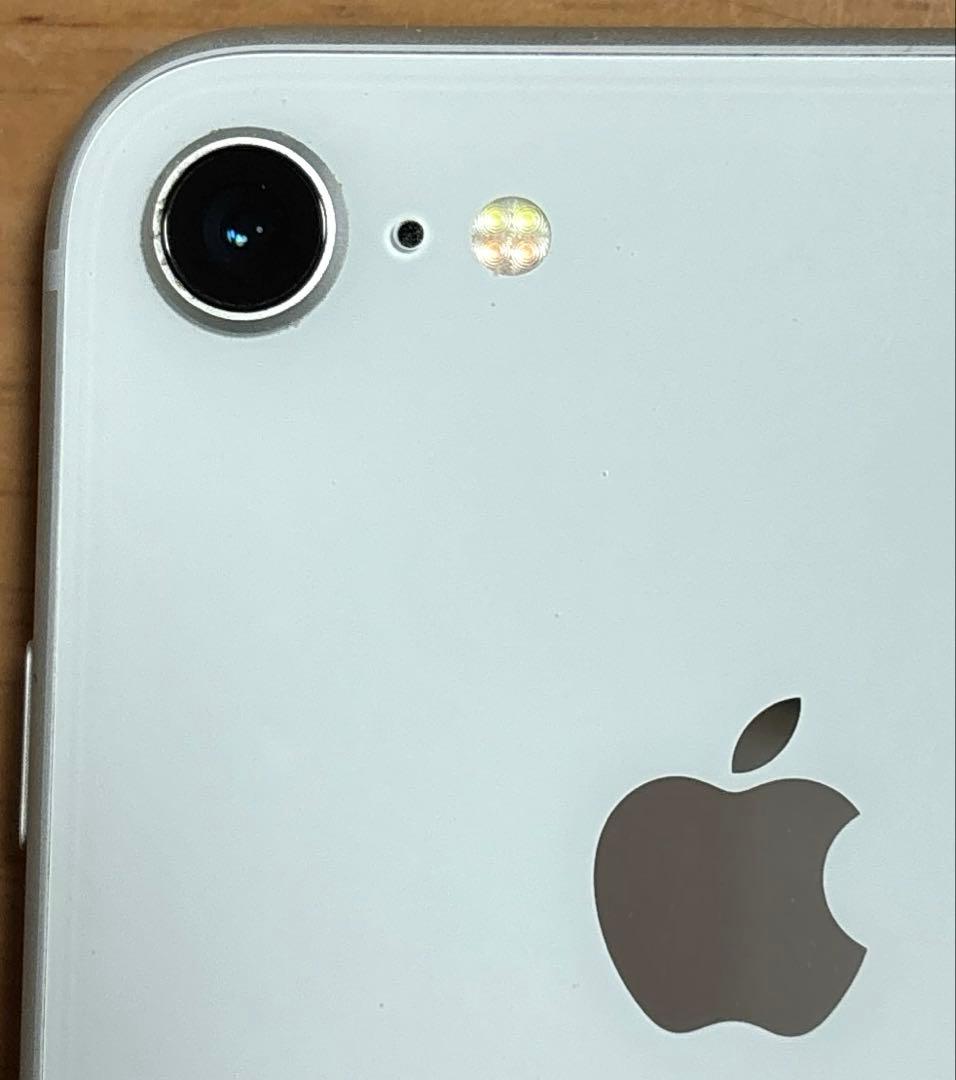 iPhone8 64GB シルバー SoftBank 利用制限◯ 電池88%