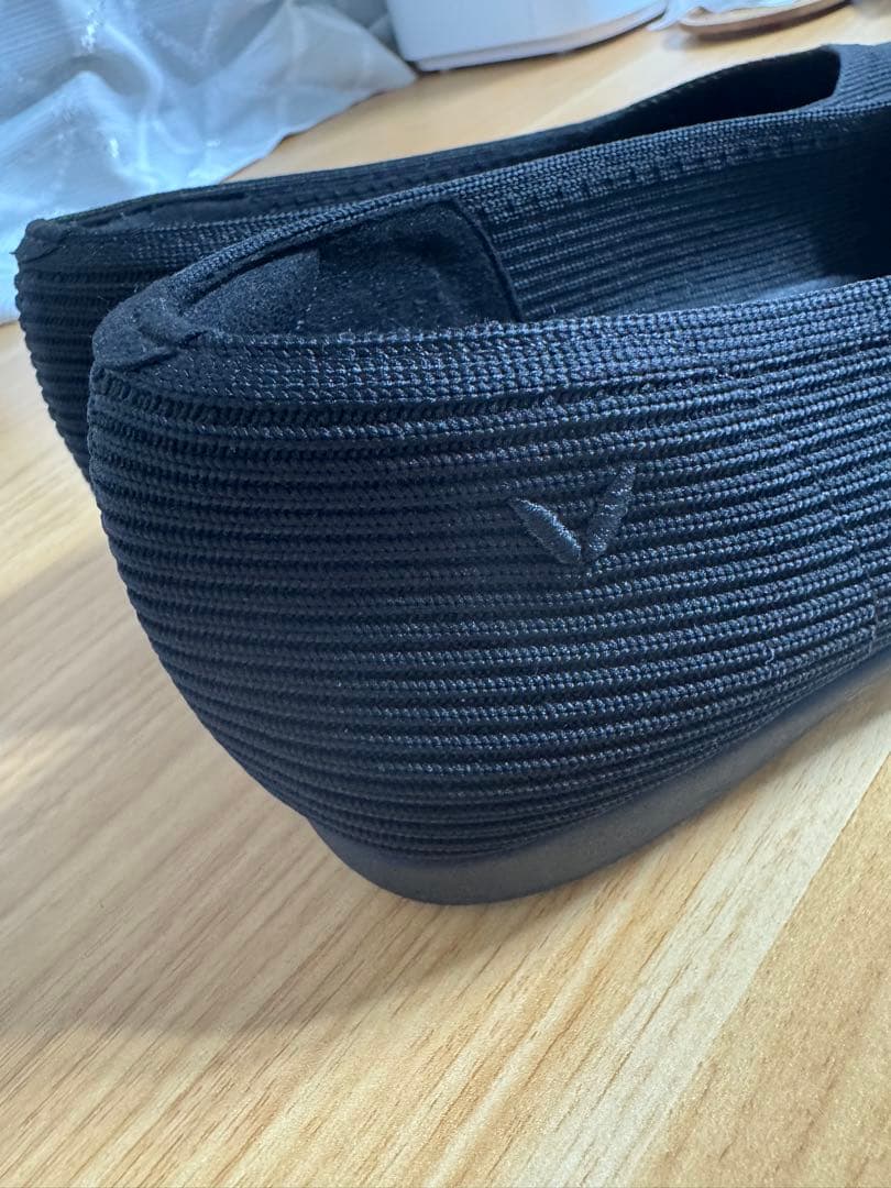 VIVAIA ブラック フラットパンプス