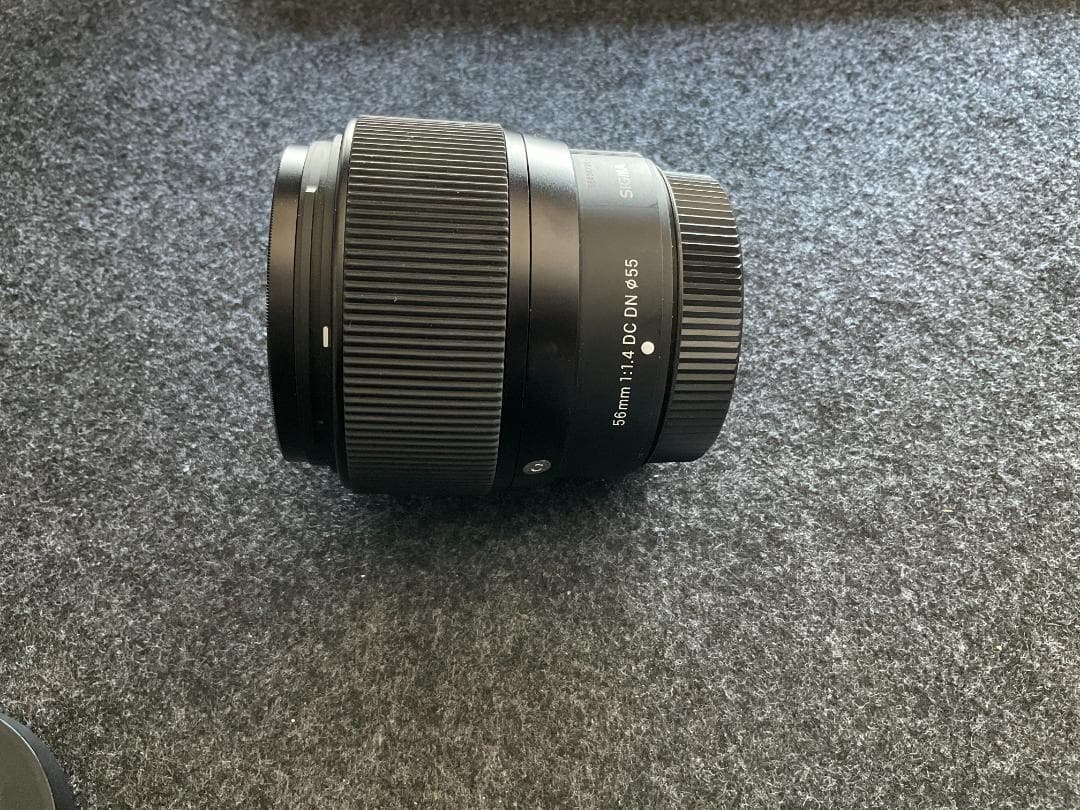 56mm F1.4 DC DN [フジフイルム用]