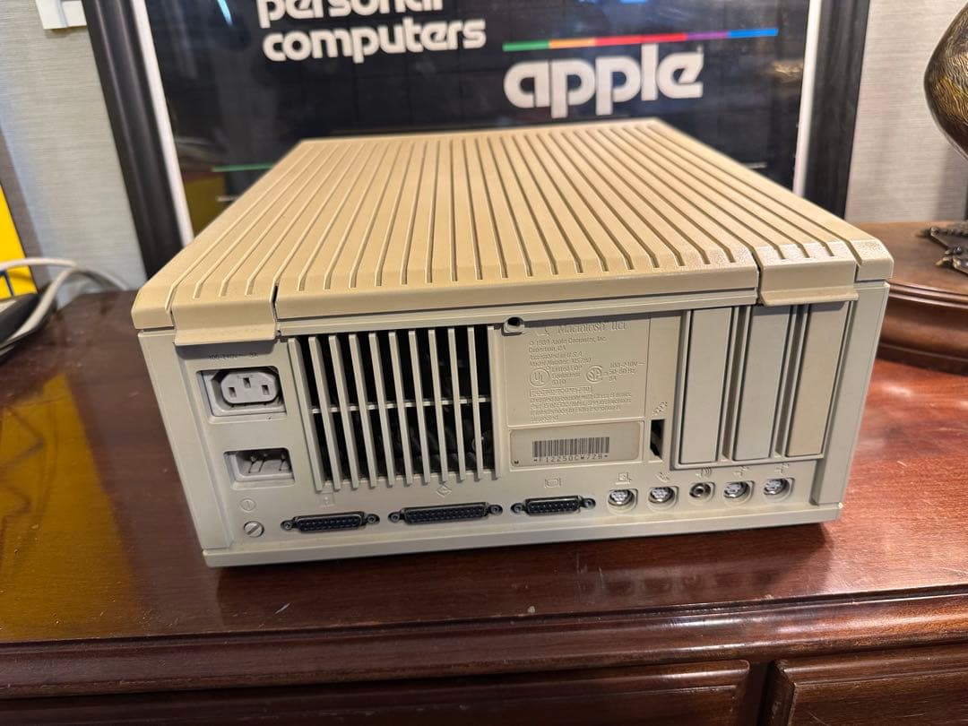 動作確認済Apple Macintosh IIci RAM20MB/HDD1GB