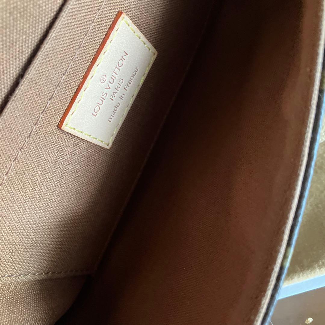 LOUIS VUITTON. ルイヴィトン(モノグラム　ポシェット　マレル)