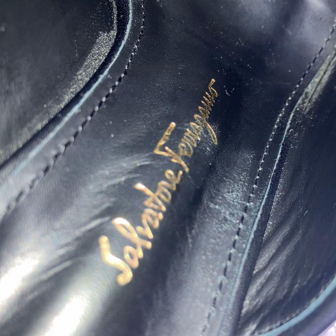 超希少　未使用級　サルヴァトーレフェラガモ　ミュールサンダル　ガンチーニ　レザー