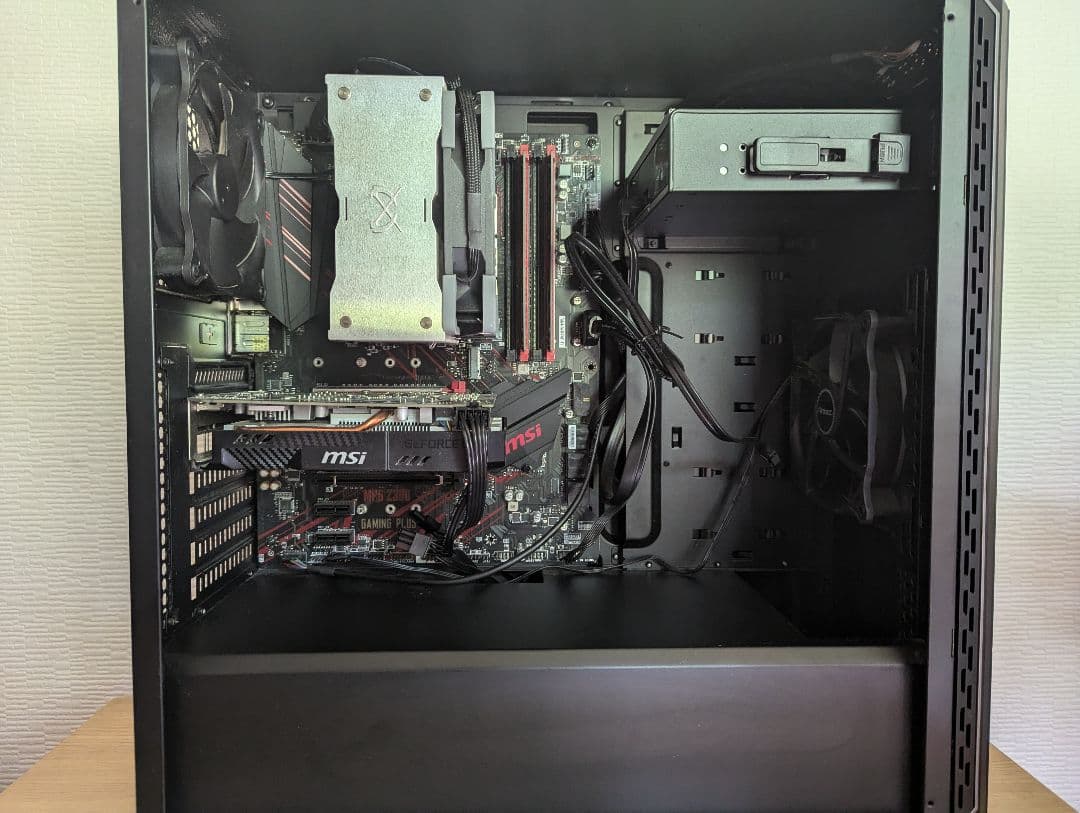 ゲーミングPC CORE i7 9700 GTX1660ti