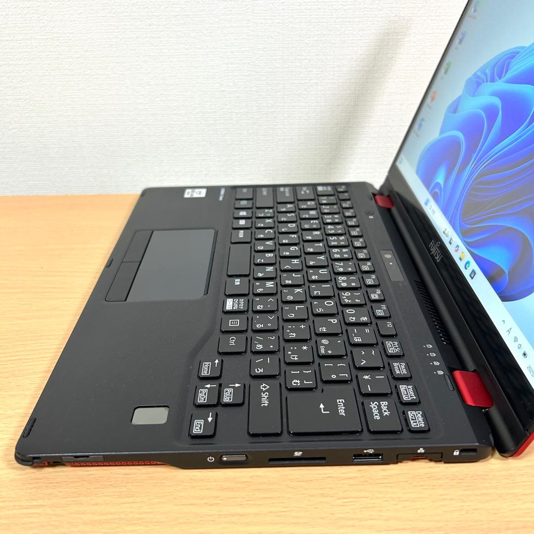 富士通 LIFEBOO U9310X/D i7 16GB 1TB LTE レッド