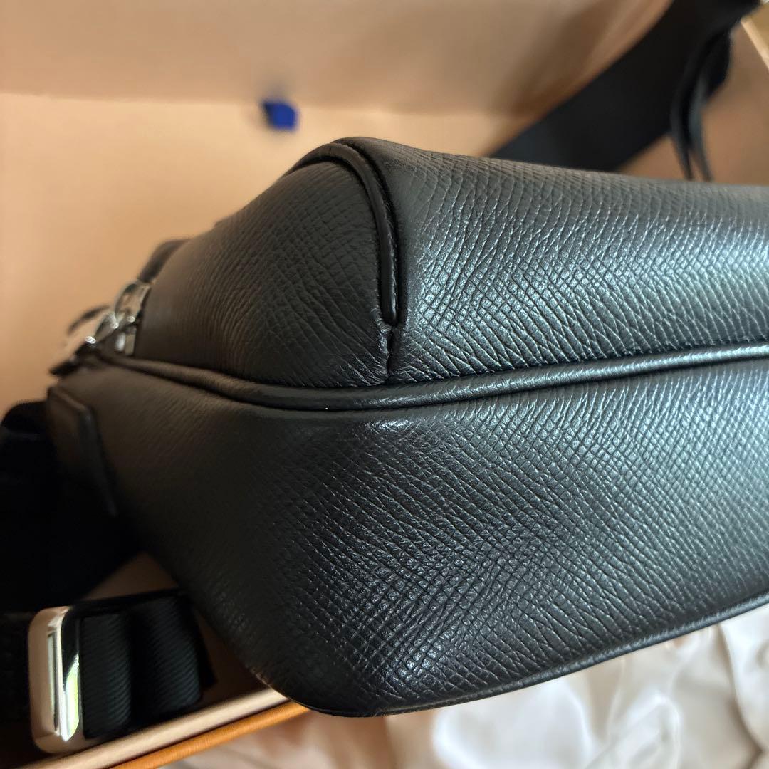 クルミさん専用ルイヴィトン タイガ アウトドア メッセンジャーバック　美品