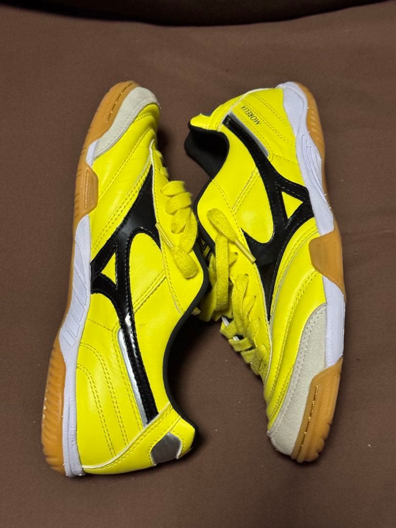 Mizuno モレリア サラ 30周年モデル 24.5cm