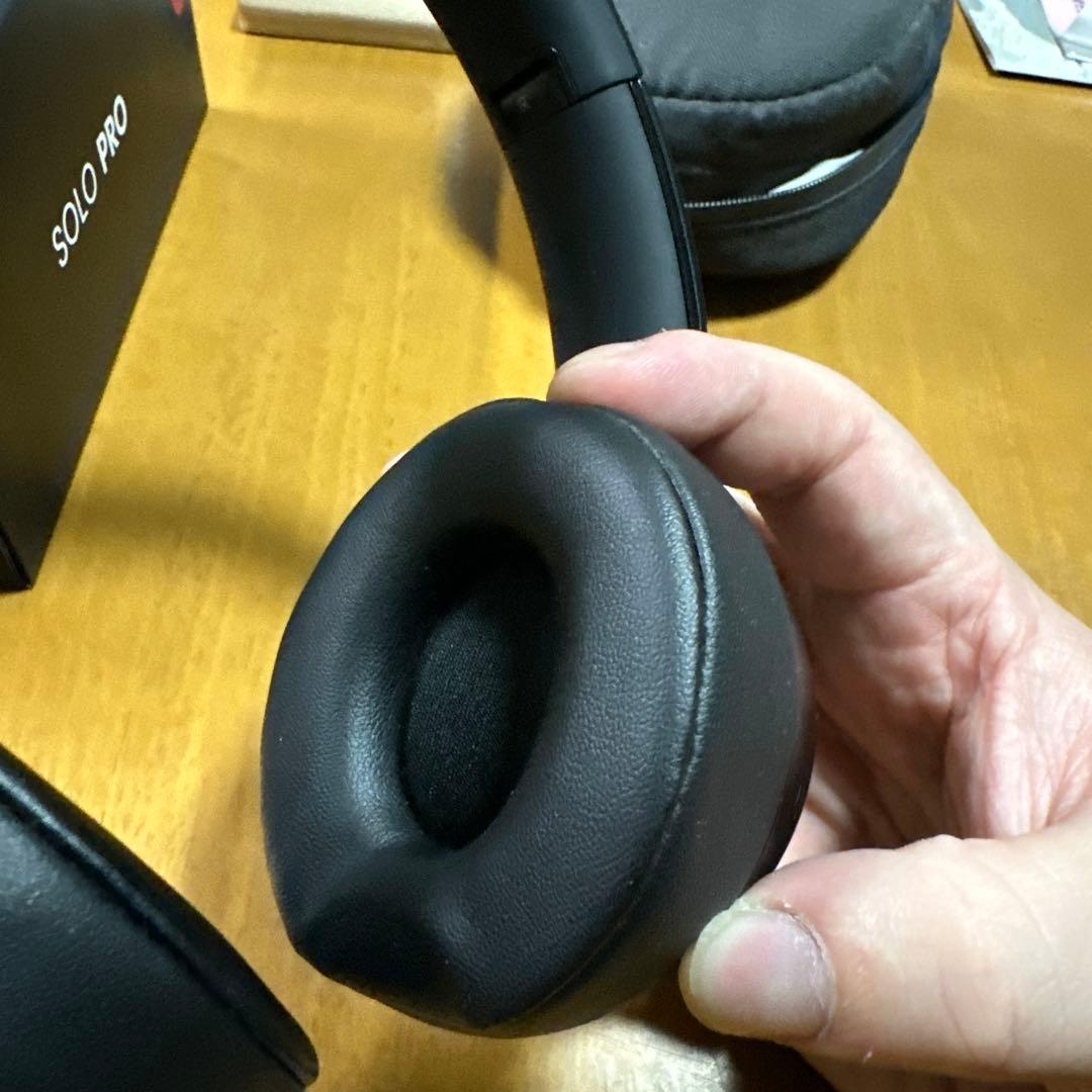 最終値下げ【美品】Beats SOLO PRO ワイヤレスヘッドホン ブラック