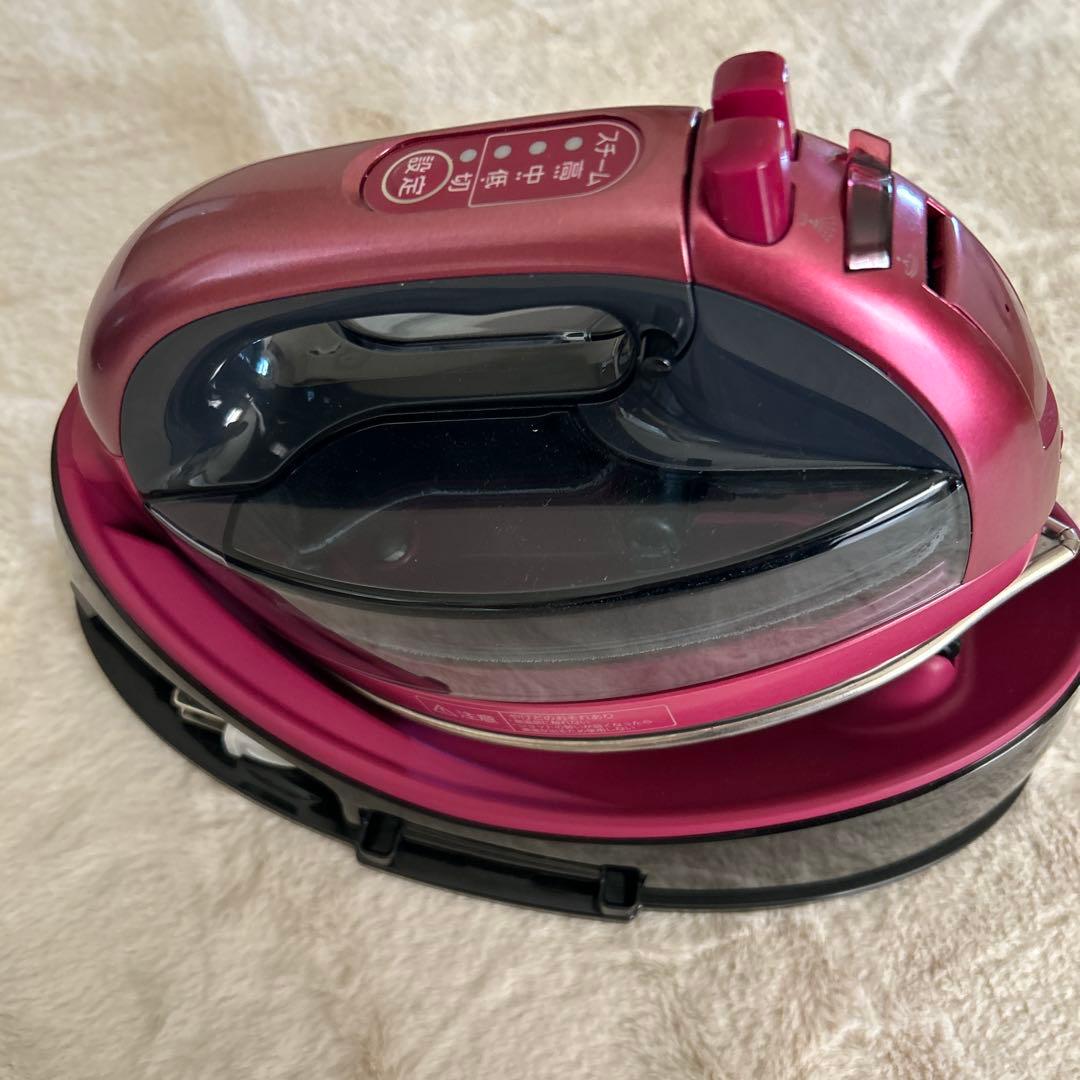 Panasonic アイロン コンパクト ピンク