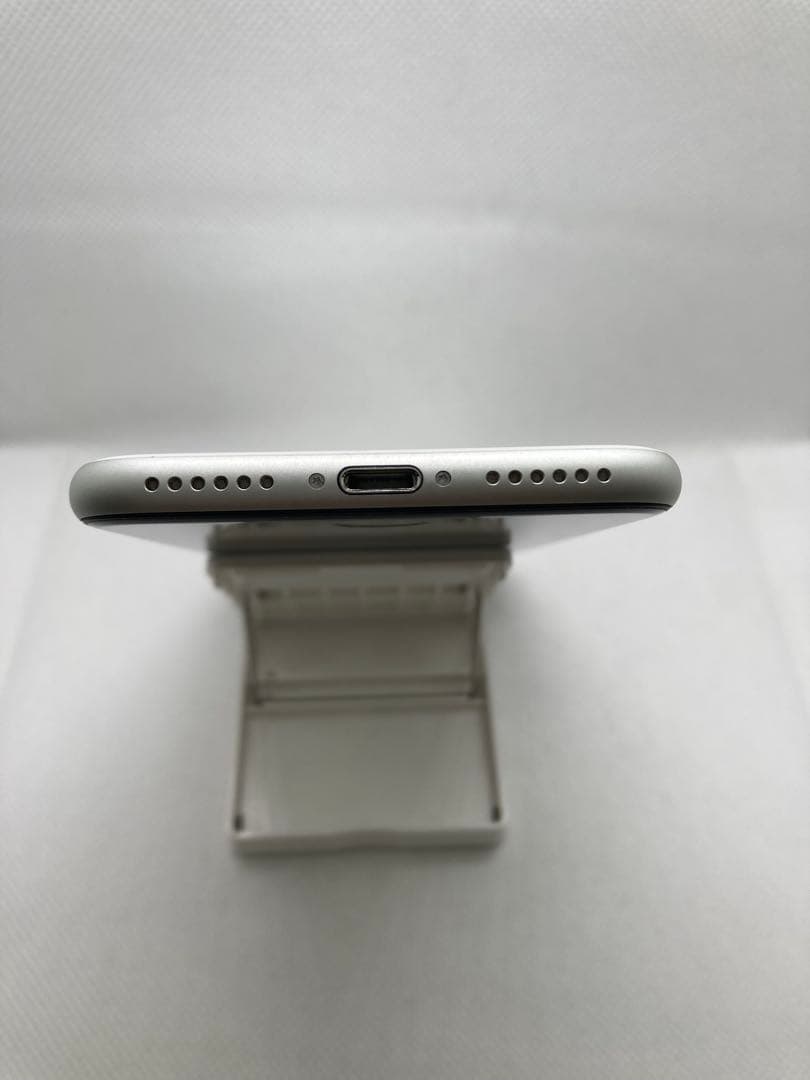 【1018】Apple iPhone SE2 256GB