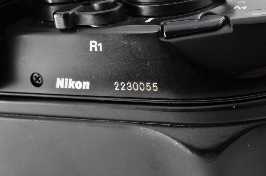 Nikon ニコン F4 ボディ 一眼レフフィルムカメラ #1163