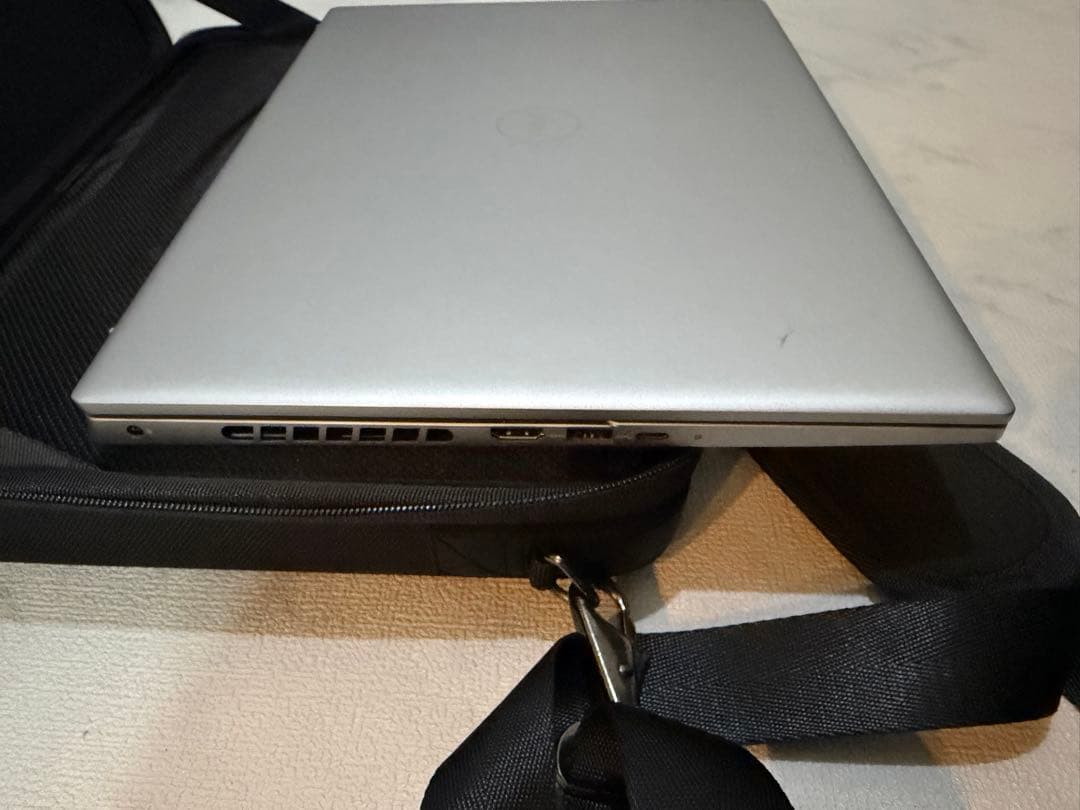 Windowsノート本体 DELL Inspiron 16 plus