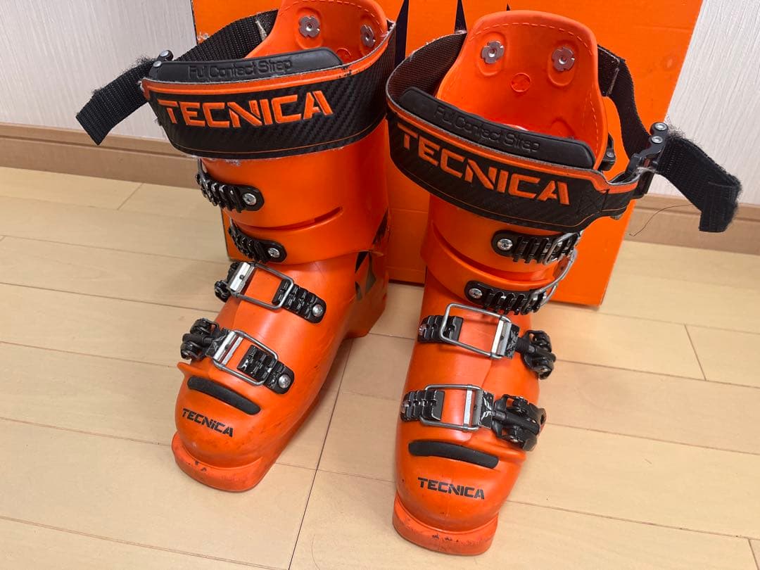 TECNICA スキー　ブーツインナー　新品　ブラック