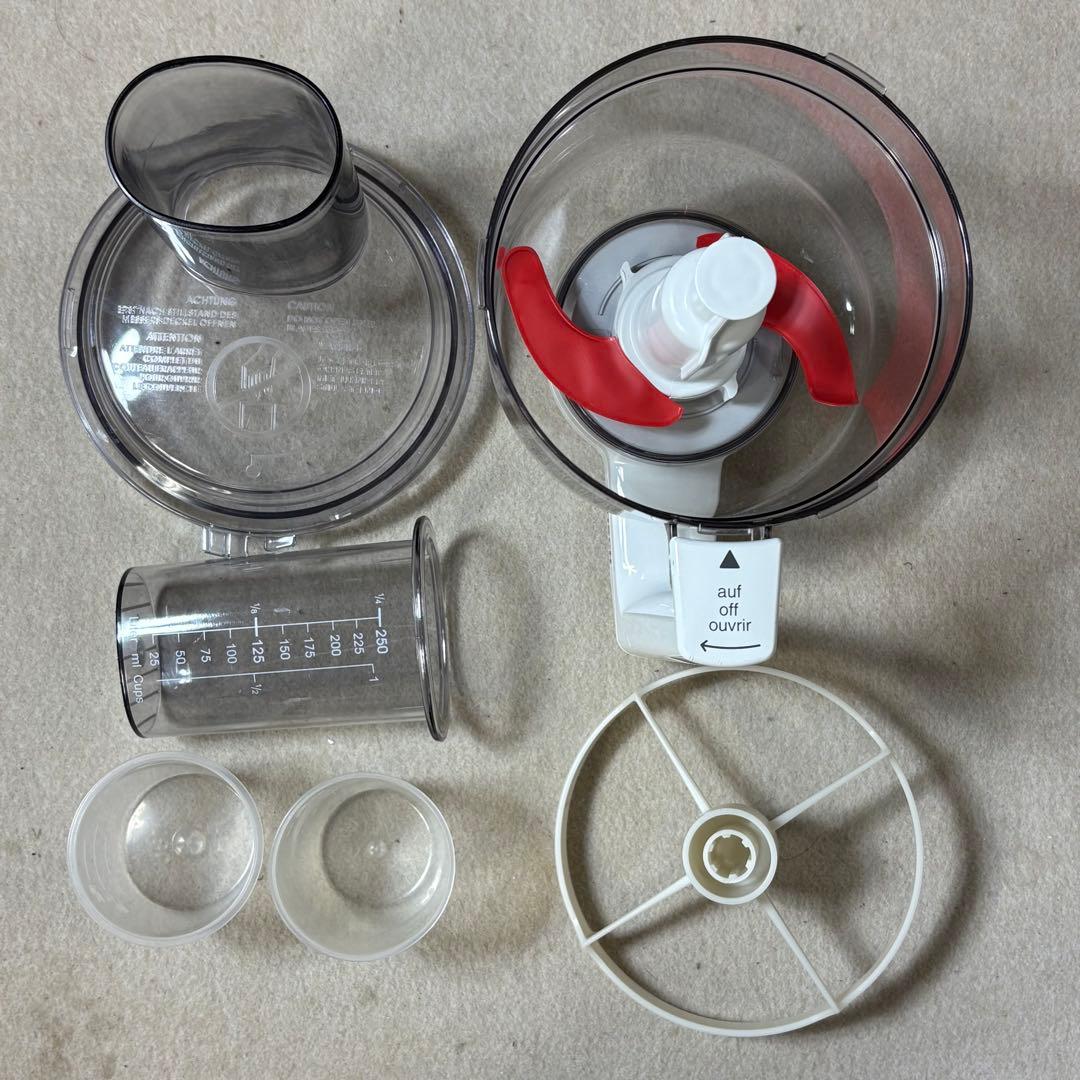 BOSCH MUM4415 卓上ミキサー コンパクトキッチンマシン