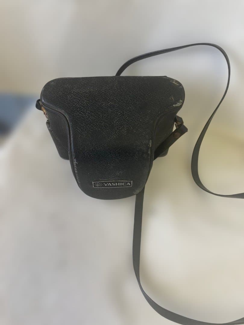 Yashica Electro 35 フィルムカメラとケース　ジャンク品
