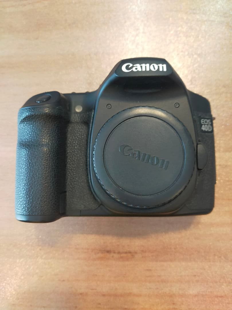 Canon EOS 40D デジタル一眼レフカメラ　キャノン