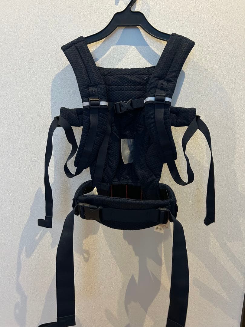 【美品】 エルゴベビー　オムニブリーズ　ミッドナイトブルー 抱っこ紐 メッシュ