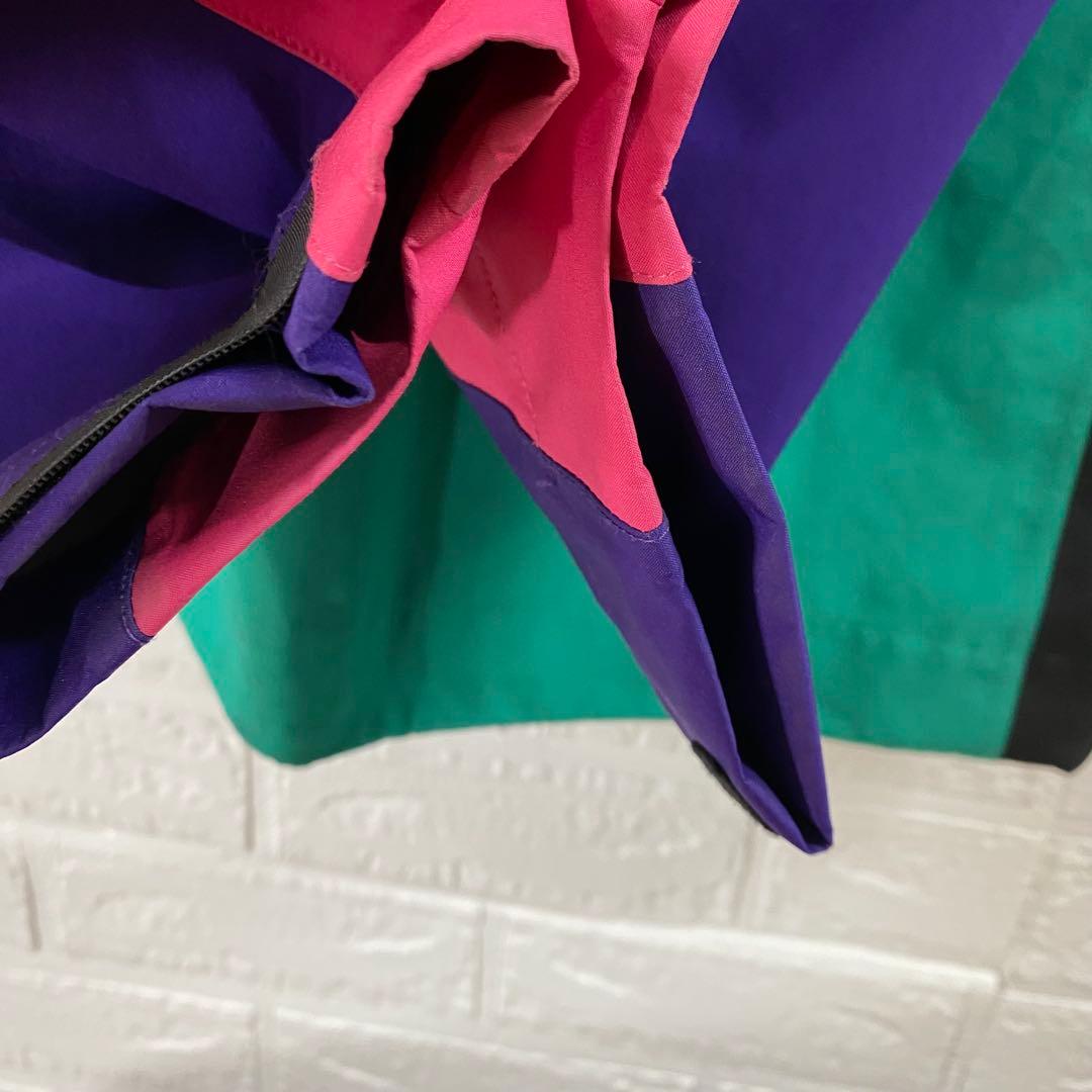 状態◎ エアジョーダン　ゴアテックスマウンテンパーカー　クレイジーカラー