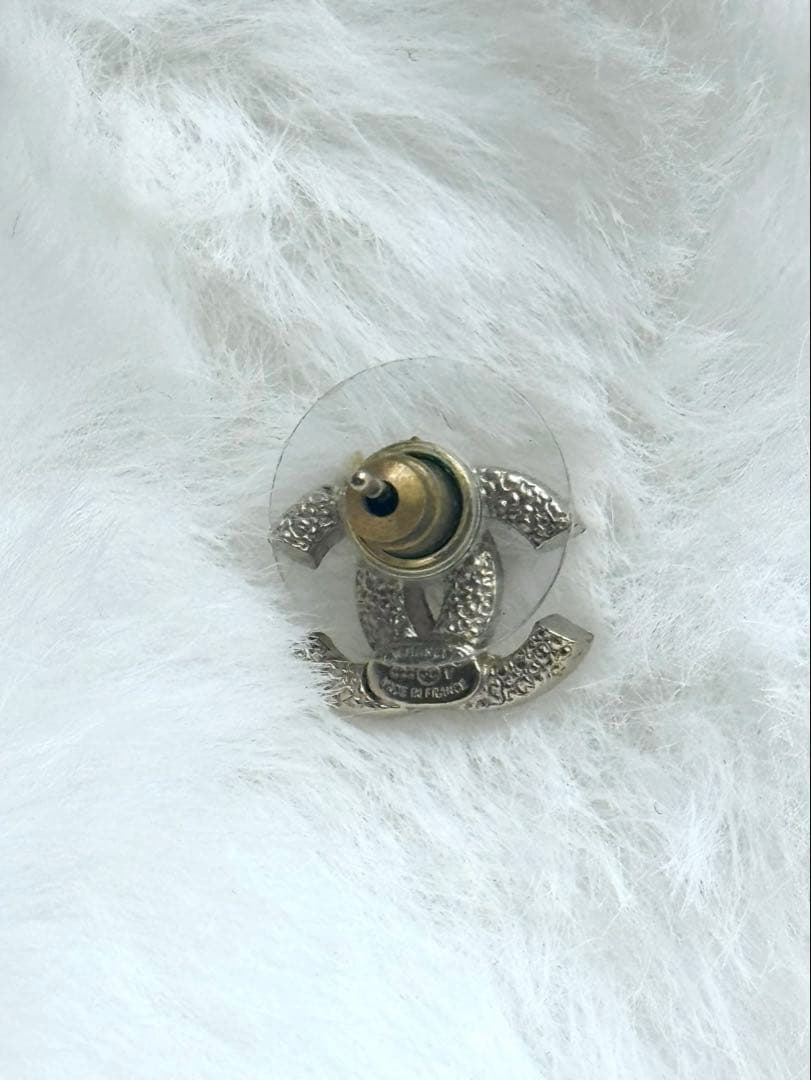 値下げ　Chanel CCロゴピアス(片耳用)