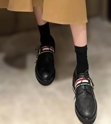 激安【送料無料】男女兼用トムブラウン★ウイングチップ★イタリア製