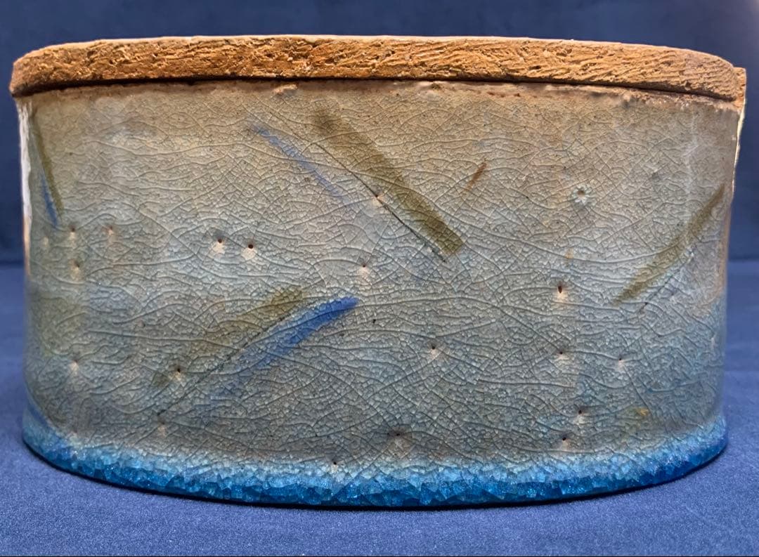 デンマーク　ボルンホルム島のHjorth陶磁製シェーカーボックス