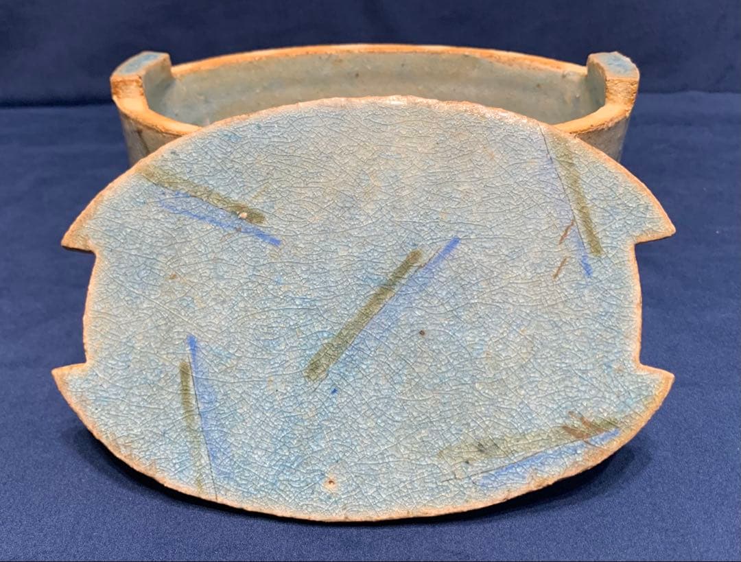 デンマーク　ボルンホルム島のHjorth陶磁製シェーカーボックス