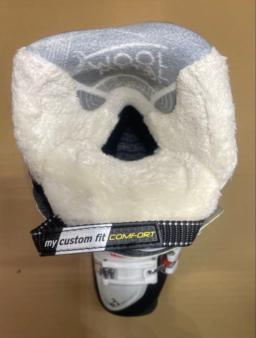 SALOMON QUEST ACCESS 60 スキーブーツ