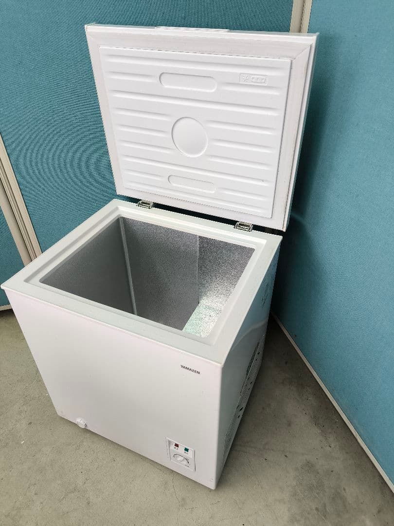 2023年製　山善　セカンド冷凍庫 上開き 66L ロータイプ YF-C70